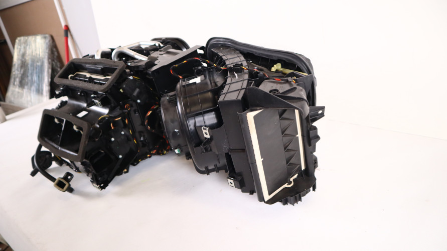 VOLVO XC90 II NAGRZEWNICA 31449304