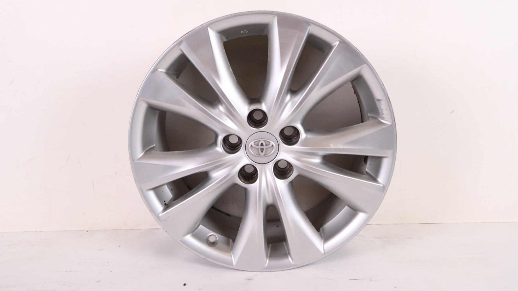 TOYOTA FELGA ALUMINIOWA 18X7.5