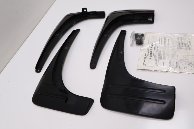 TOYOTA RAV4 II 00-06 CHLAPACZE 08414-42810