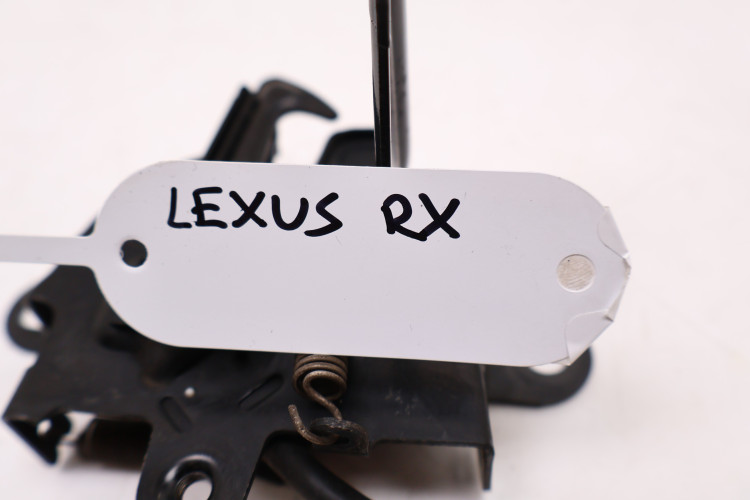 LEXUS RX IV ZAMEK MASKI