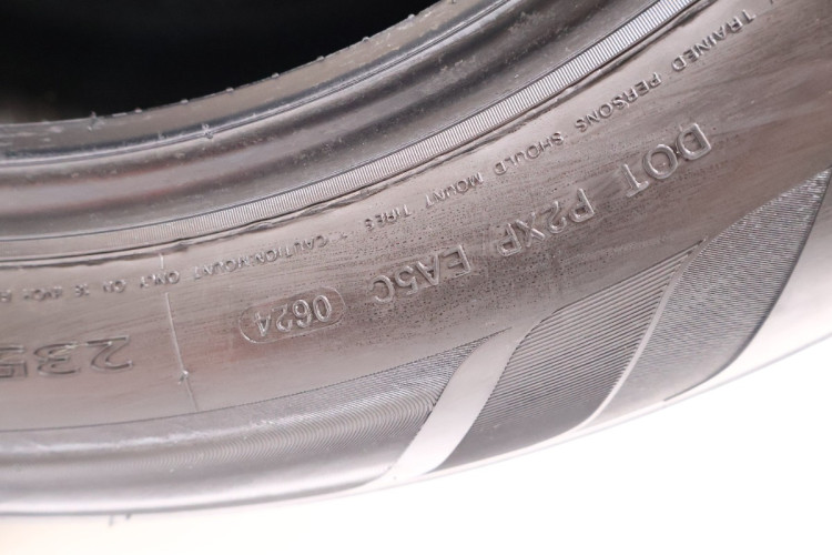 OPONY DAVANTI DX740 235/60/18