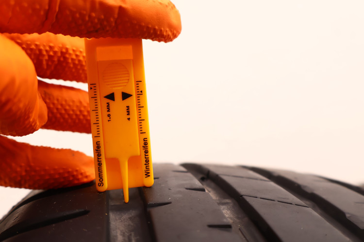 OPONY POWERTRAC RACING PRO 215/55/17