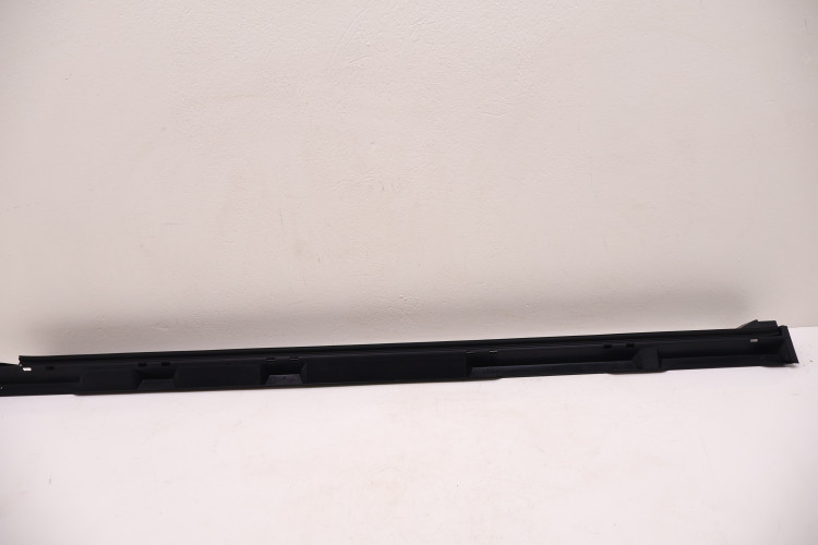 MITSUBISHI ECLIPSE CROSS LISTWA PROGOWA LEWA 7250A313