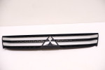 MITSUBISHI ECLIPSE CROSS GRILL ATRAPA ZDERZAKA 7450B072