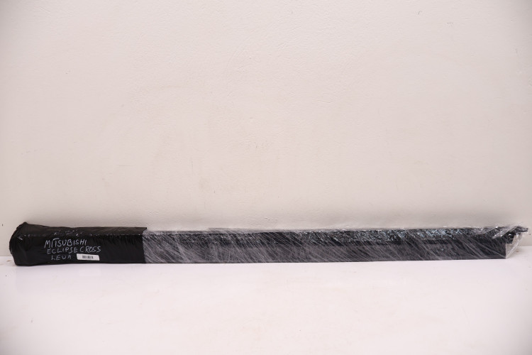 MITSUBISHI ECLIPSE CROSS LISTWA PROGOWA LEWA 7250A313