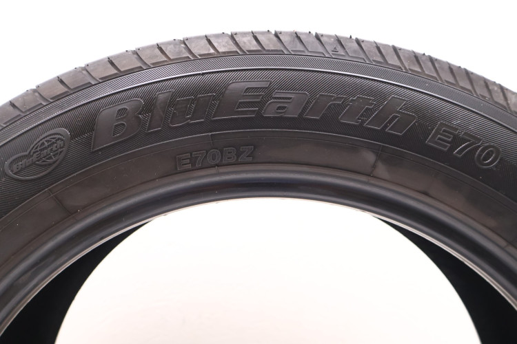 OPONA YOKOHAMA BLUEARTH E70 225/55/18