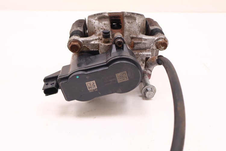 VOLVO XC40 2.0 D4 ZACISK HAMULCA PRAWY TYŁ 32276922