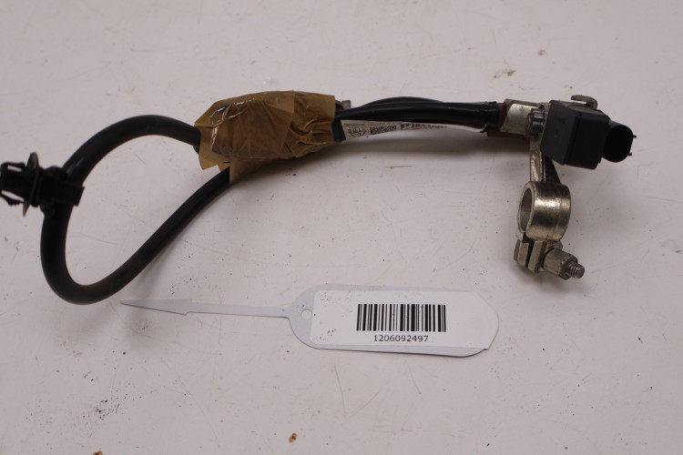 MITSUBISHI ECLIPSE CROSS KLEMA MINUSOWA 8524A617
