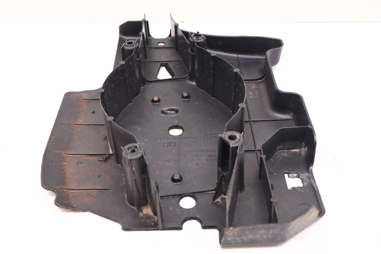 VOLVO XC40 OSŁONA WAHACZA PRAWA TYŁ DÓŁ 32226466