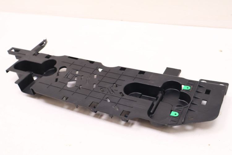 VOLVO XC40 OSŁONA PANEL MOCOWANIE 32240355