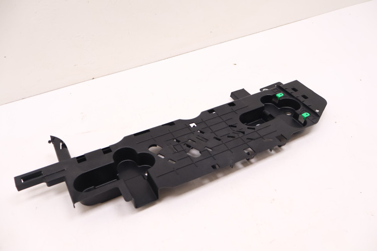 VOLVO XC40 OSŁONA PANEL MOCOWANIE 32240355