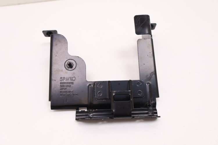 VOLVO XC40 MOCOWANIE AKUMULATORA 32244542