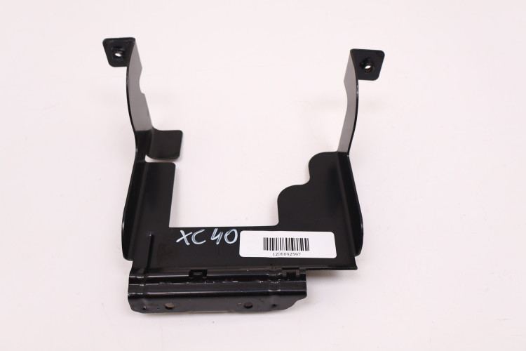 VOLVO XC40 MOCOWANIE AKUMULATORA 32244542