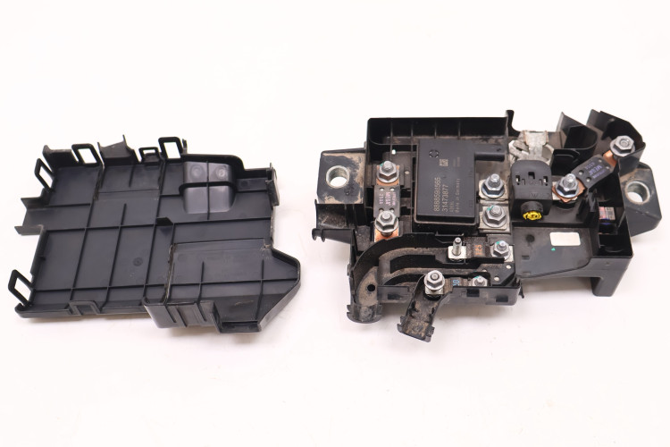 VOLVO XC40 MODUŁ AKUMULATORA KLEMA 32200334, 32265589, 31473877