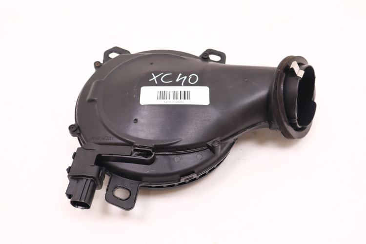 VOLVO XC40 GŁOŚNIK SUBWOOFER 32265314