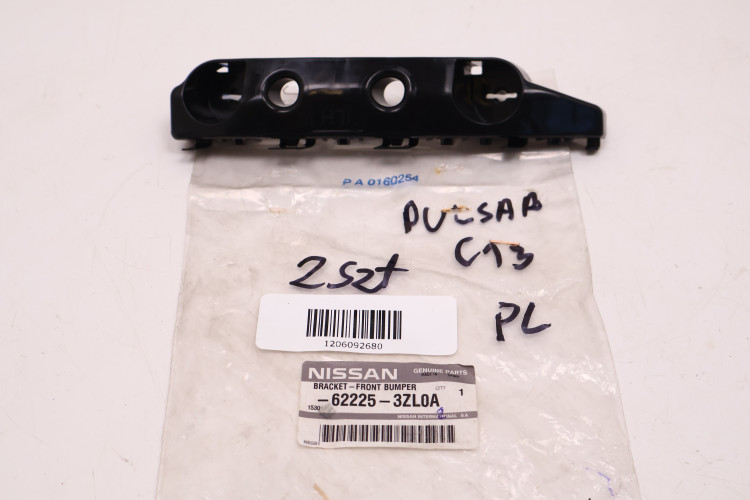 NISSAN PULSAR C13 ŚLIZG ZDERZAKA LEWY PRZÓD 62225-3ZL0A