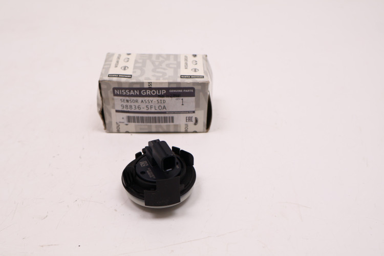 NISSAN MICRA K14 SENSOR CZUJNIK UDERZENIA AIRBAG 98836-5FL0A