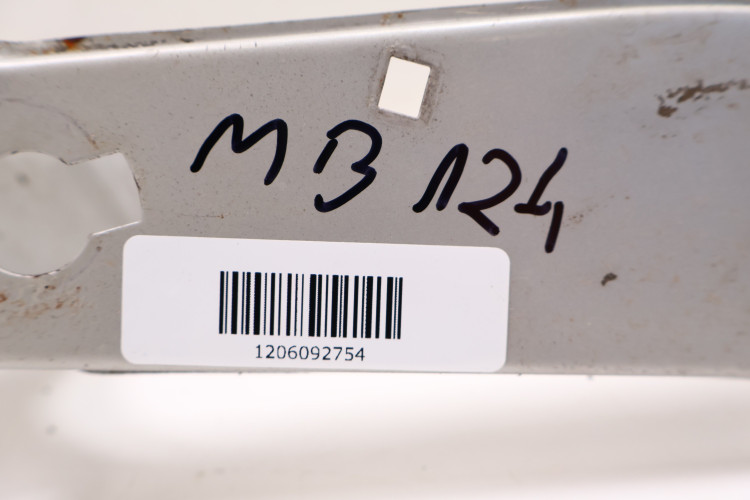 MERCEDES BENZ W124 OKULAR PRAWY