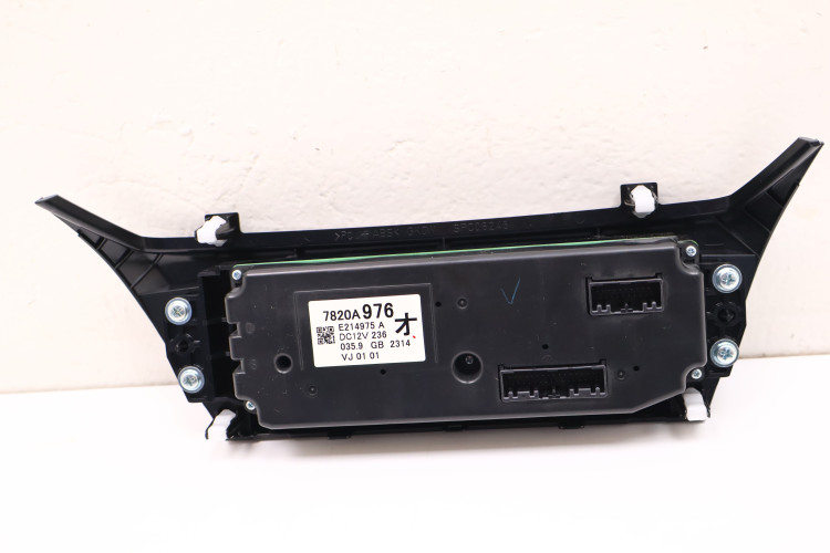 MITSUBISHI ECLIPSE CROSS PANEL KLIMATYZACJI 7820A976