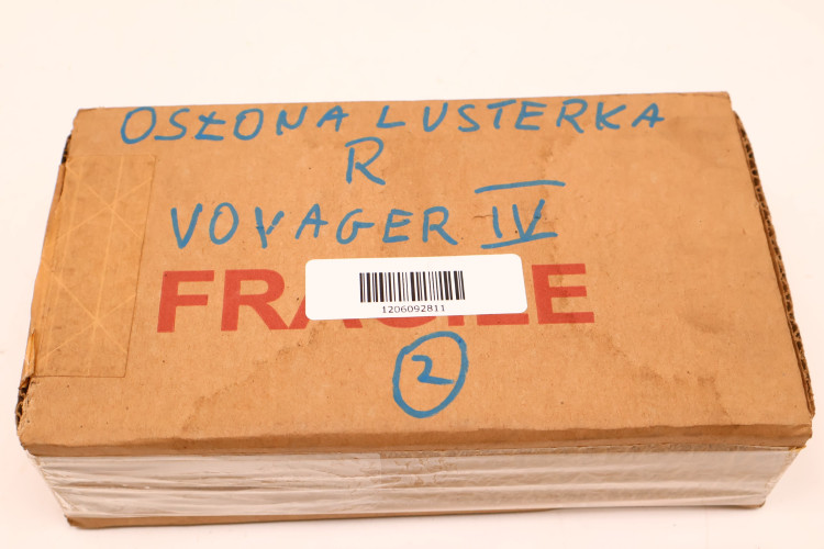 CHRYSLER VOYAGER IV OSŁONA LUSTERKA PRAWA 04717556AA