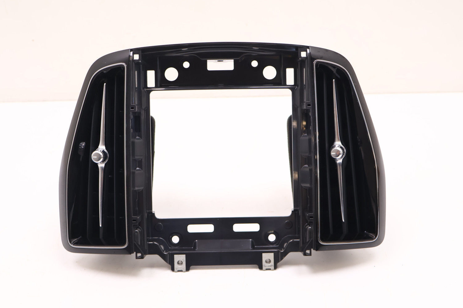 VOLVO XC60 II RAMKA RADIA KRATKA NAWIEWU 31417742, 31417744