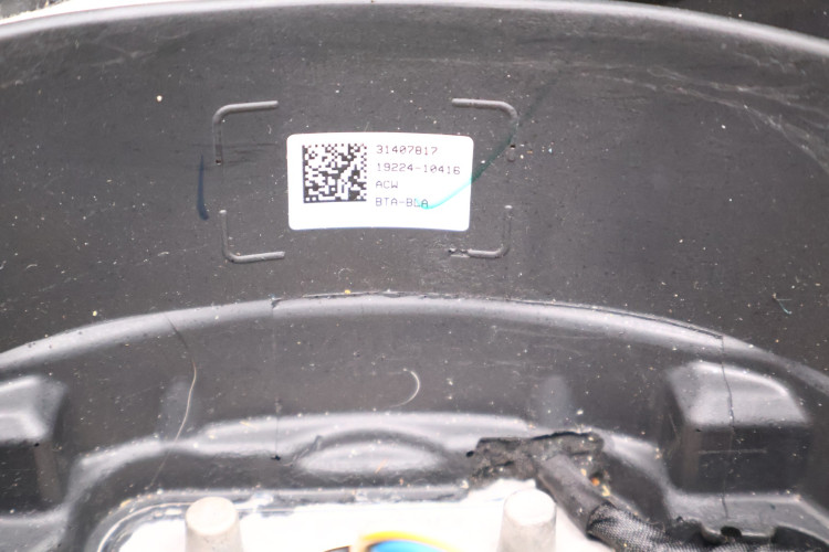 VOLVO XC60 II KIEROWNICA WIELOFUNKCYJNA 31407817