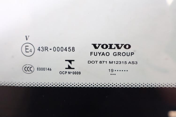 VOLVO XC60 II SZYBA KAROSERYJNA PRAWA TYŁ 32244903