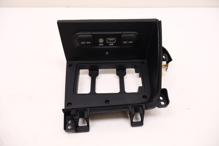 KIA NIRO I PANEL USB AUX 84632-G5010