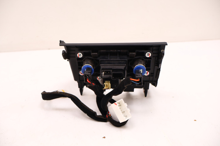 KIA NIRO I PANEL USB AUX 84632-G5010