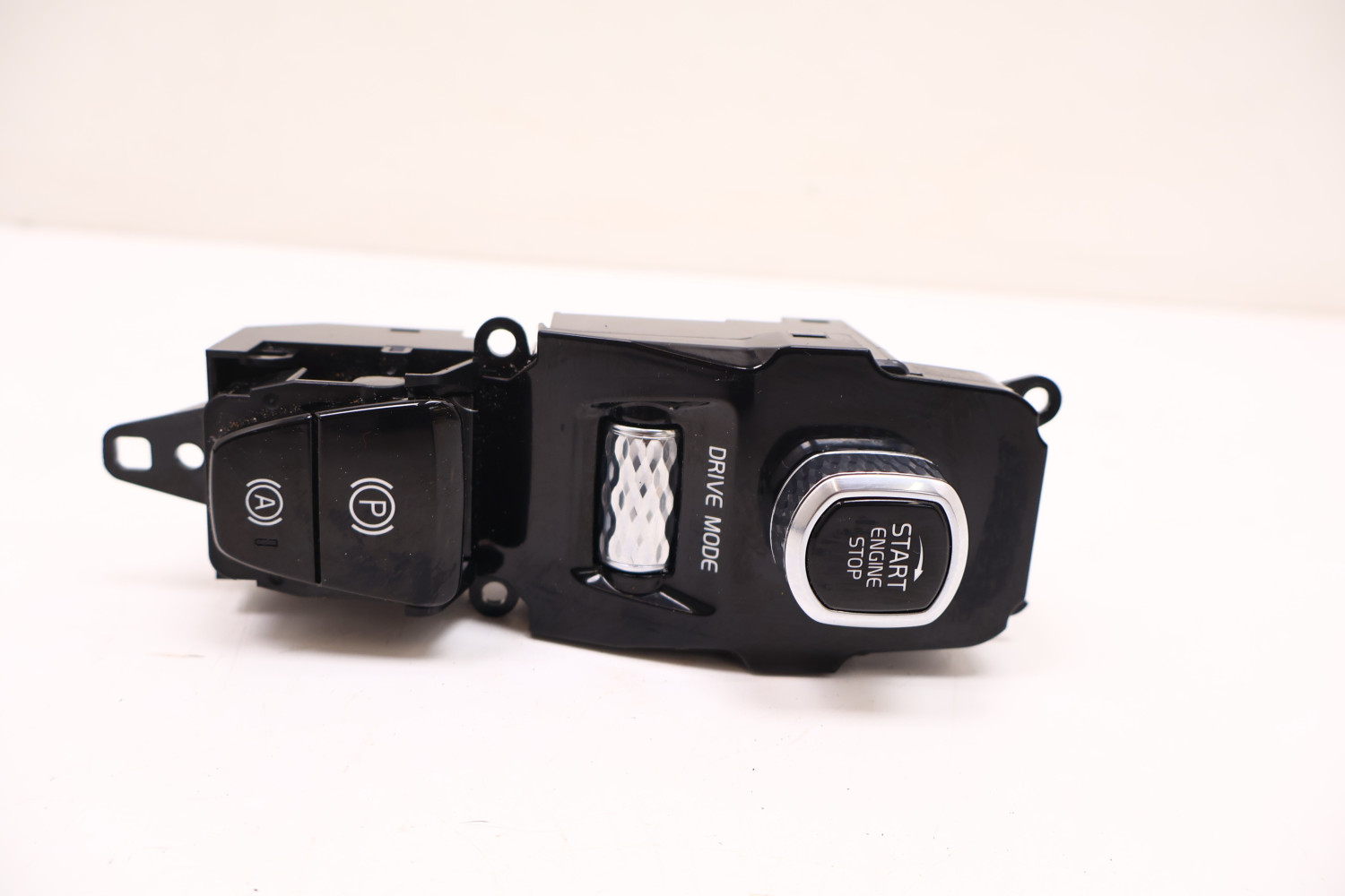 VOLVO XC60 II PRZYCISK START STOP 31443818