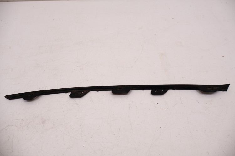 VOLVO XC60 II LISTWA ZDERZAKA LEWA PRZÓD 31407981