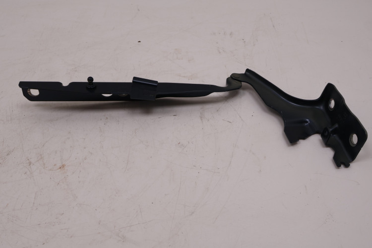 VOLVO XC60 II ZAWIAS MASKI LEWY 723 31424537