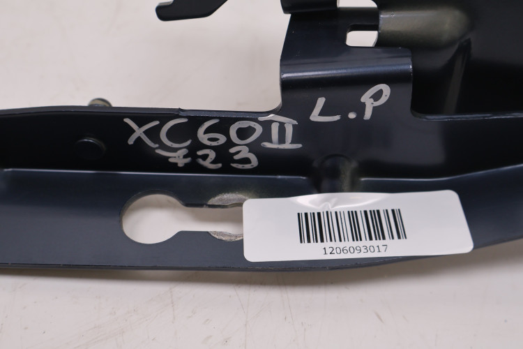 VOLVO XC60 II ZAWIAS MASKI LEWY 723 31424537