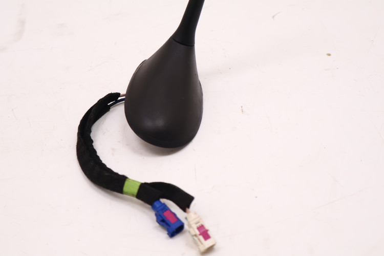 JEEP COMPASS II 17- ANTENA RADIA P68269559AA, 520086300