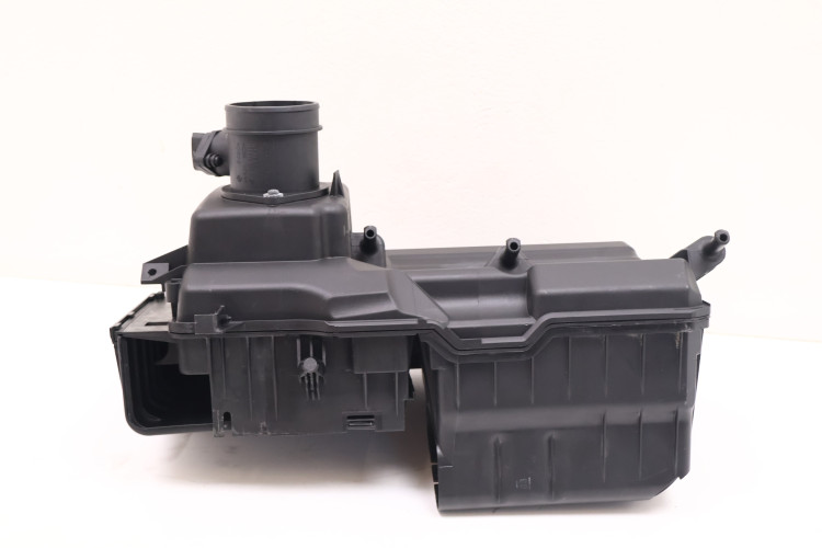 VOLVO V70 OBUDOWA FILTRA POWIETRZA 30677718