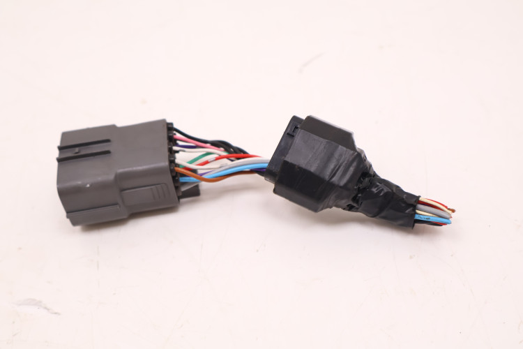 MAZDA CX-30 WTYCZKA LAMPY PRZÓD 13 PIN