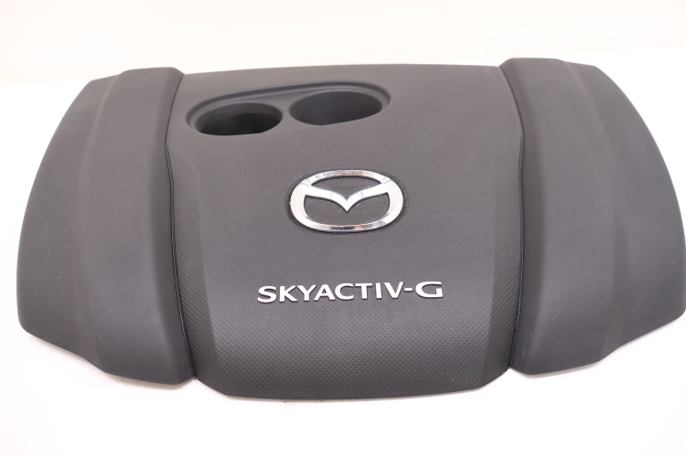 MAZDA CX-30 2.0 SKYACTIV-G HYBRID OSŁONA SILNIKA