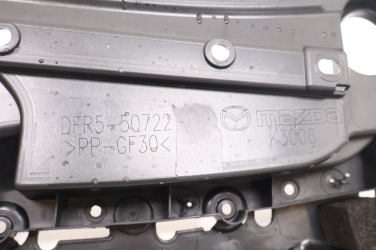 MAZDA CX-30 OSŁONA PASA PRZEDNIEGO GÓRNA DER5-50722