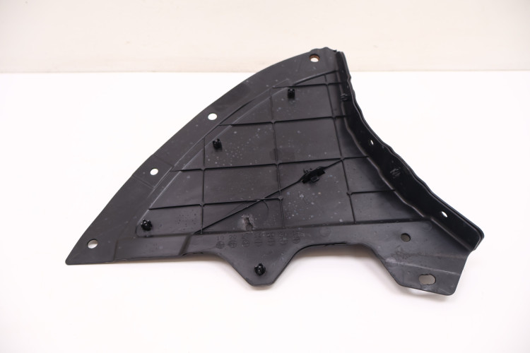 MAZDA CX-30 NADKOLE OSŁONA PRAWY PRZÓD DFR556114, DFR556133
