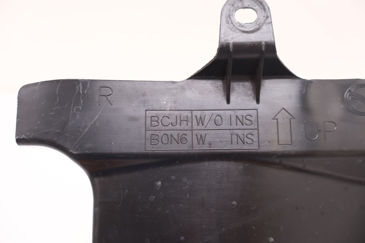 MAZDA CX-30 OSŁONA PODWOZIA PRAWY PRZÓD BCJH56341
