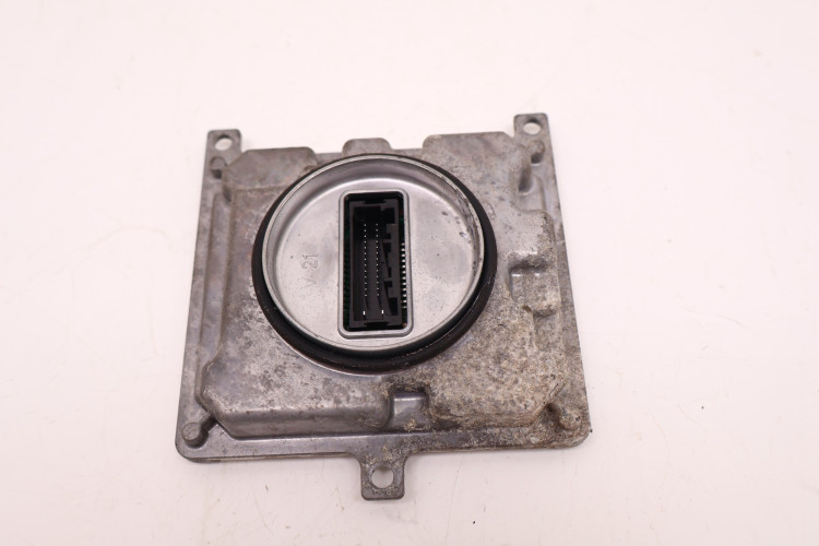 MAZDA CX-30 PRZETWORNICA MODUŁ LAMPY LED DFR5-67890