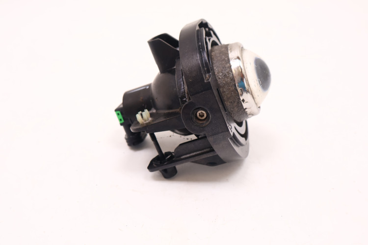 JEEP GRAND CHEROKEE WK2 HALOGEN LAMPA PRZECIWMGIELNA PRAWA '05182021AB