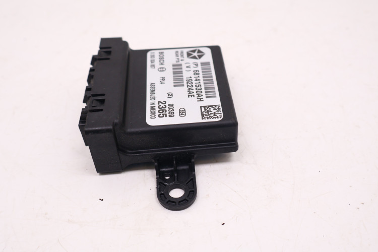 JEEP GRAND CHEROKEE WK2 MODUŁ PDC 68141530AH