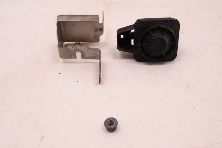JEEP GRAND CHEROKEE WK2 SYRENA ALARMU 68195725AA, 68105834AB