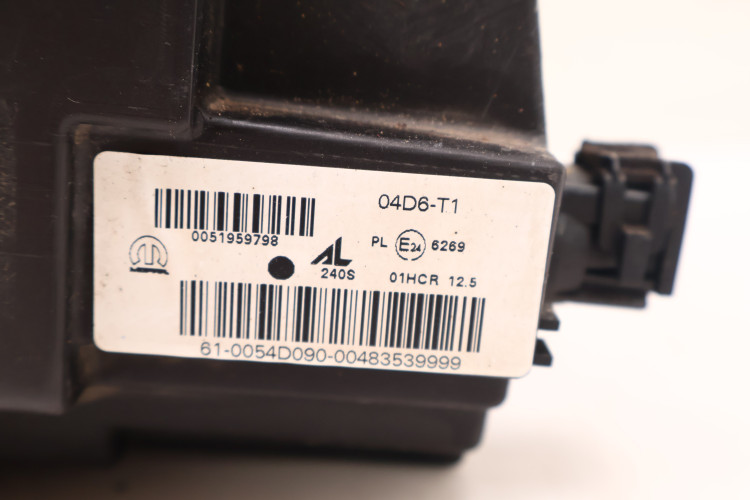 JEEP RENEGADE LAMPA LEWA PRZÓD 51959798