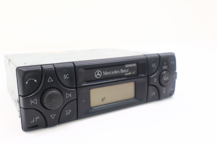 MERCEDES-BENZ W124 RADIO 2108200986