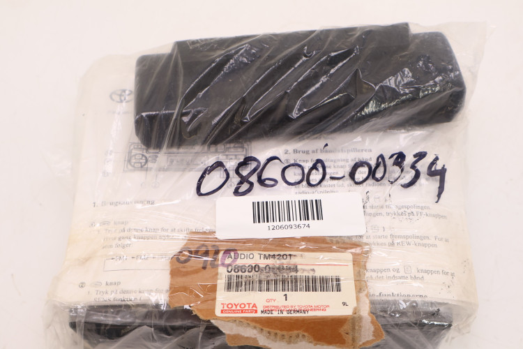 TOYOTA RADIO '08600-00920