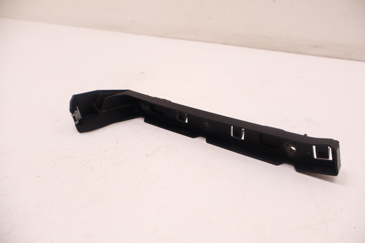 MASERATI GRECALE ŚLIZG ZDERZAKA LEWY TYŁ 670157266