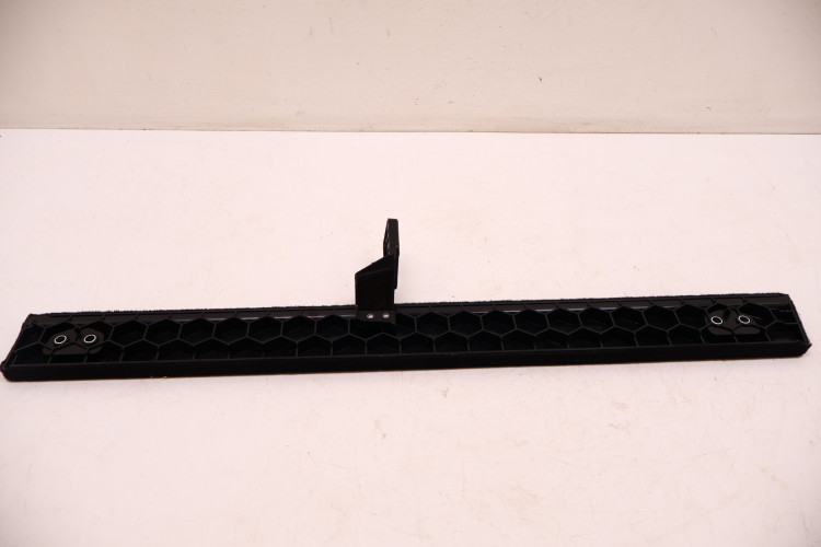 MASERATI GRECALE LISTWA BAGAŻNIKA 269202050