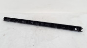 VOLVO XC90 II ŚLIZG LISTWY PROGOWEJ PRAWY 31395858